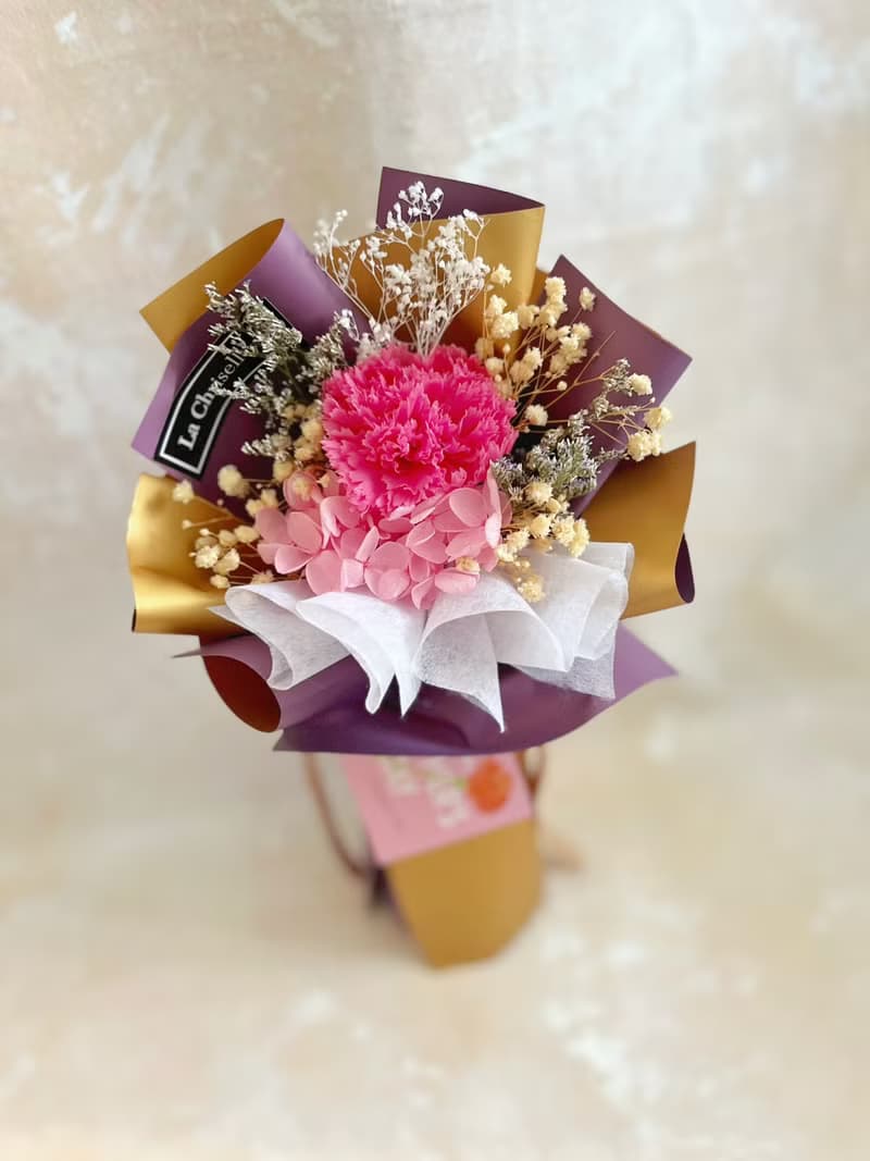 只限香港 母親節花束系列 高貴 桃紅色 康乃馨 永生花 保鮮花