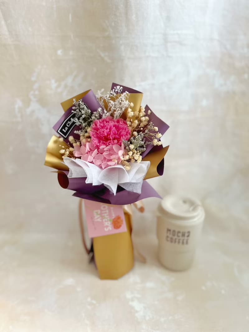 只限香港 母親節花束系列 高貴 桃紅色 康乃馨 永生花 保鮮花