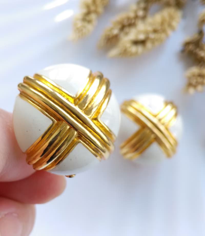 Vintage Jewelry 西洋古董飾品 普普 白琺瑯 摩登 夾式耳環