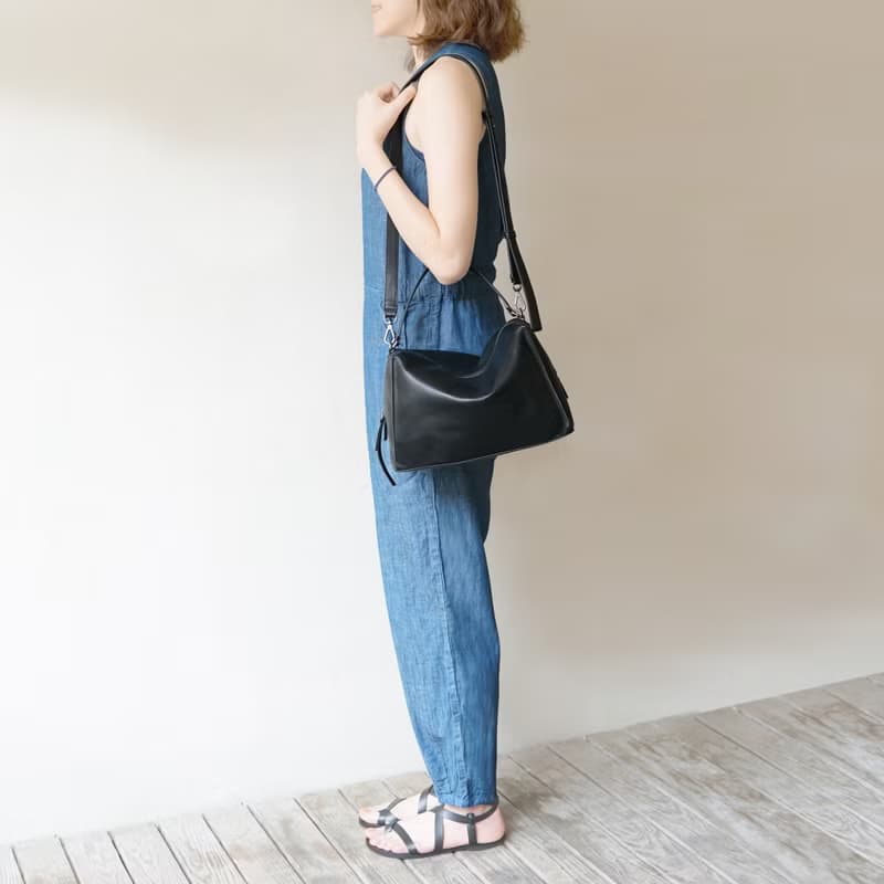Valley Cube Shoulder Bag黑-側背包/斜背包/手提/真皮包