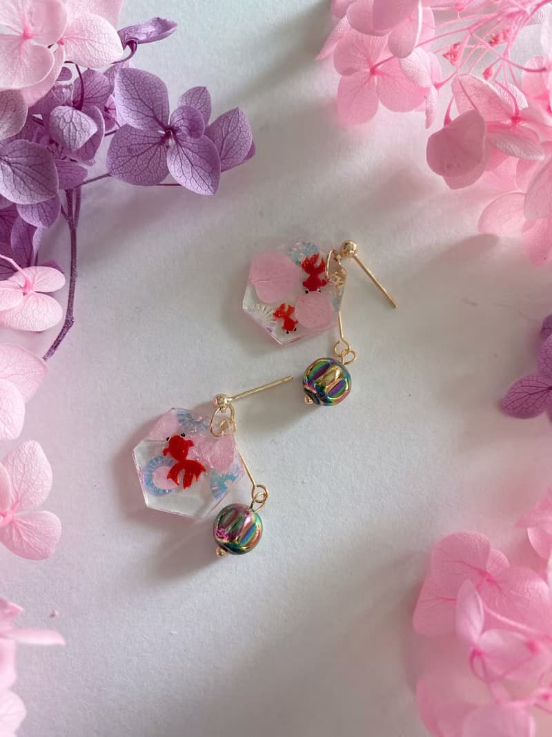 櫻花粉小金魚、耳環、耳夾