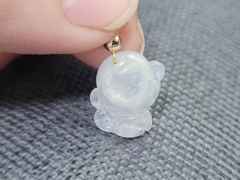 【親翠】天然翡翠 高白冰透起瑩剛精緻可愛小猴項鍊 | 生肖猴