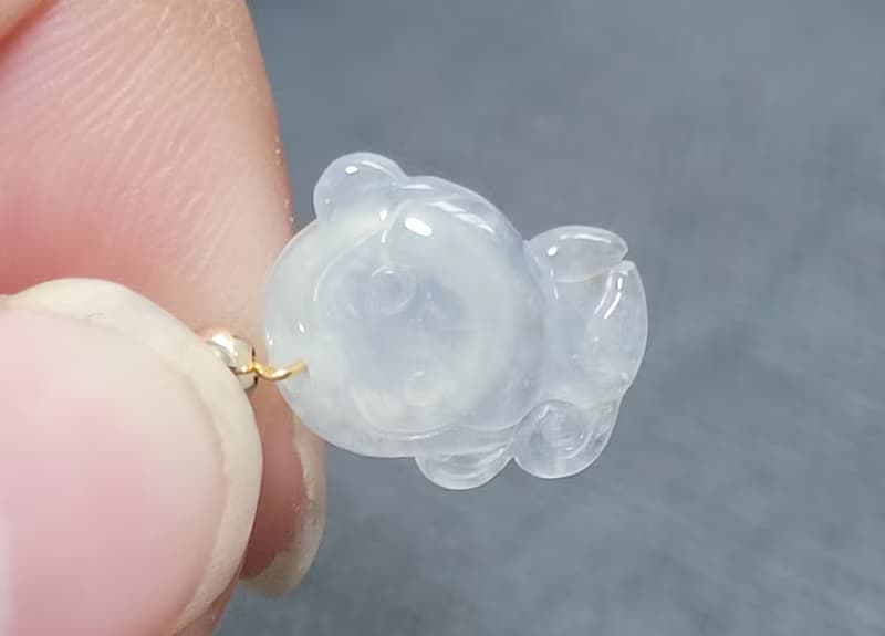 【親翠】天然翡翠 高白冰透起瑩剛精緻可愛小猴項鍊 | 生肖猴