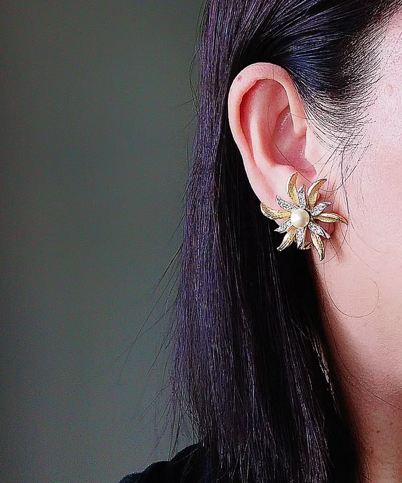 Vintage Jewelry 西洋古董飾品 JUDY LEE 立體雙色珠花 夾式耳環