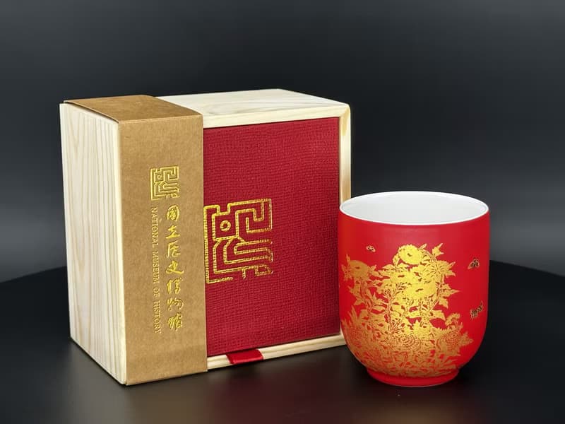 【ViREO】常玉燦若繁華 麗緻單杯松木禮盒組 烈豔紅 | 歷史博物館