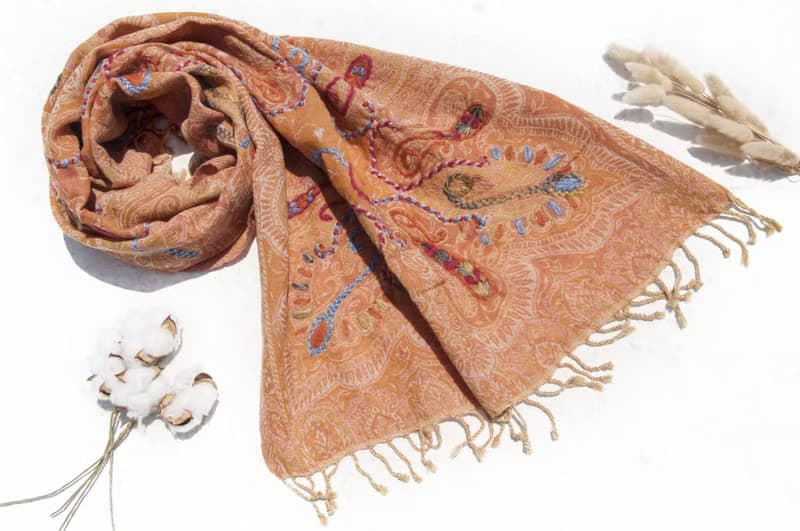 水煮羊毛披肩/針織圍巾/刺繡圍巾/羊絨披巾/喀什米爾Cashmere-花
