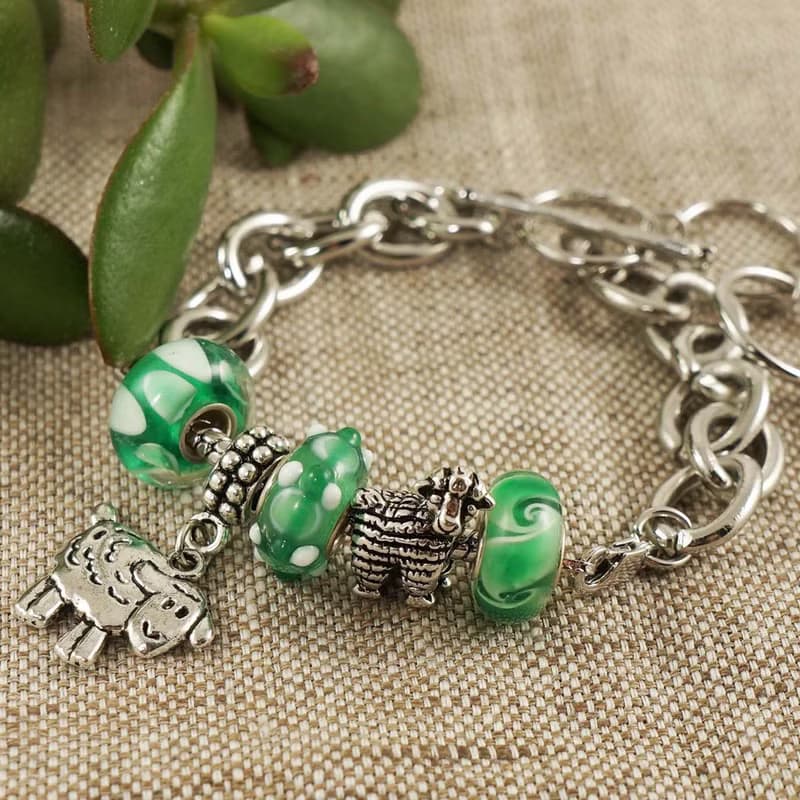 Sheep Aries Green Lampwork Glass Large Silver Chain Euro Charm Bracelet Jewelry