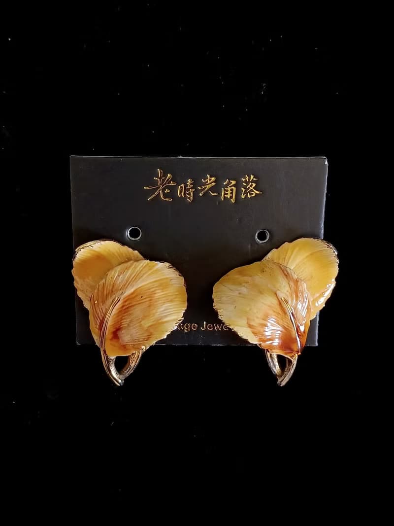 vintage jewelry  琺瑯亮彩蕨葉 夾式耳環