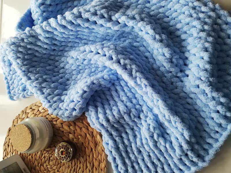 UNBELIEVEBLE PRICE! Mother's day gift idea weighted blanket chenille bedspread