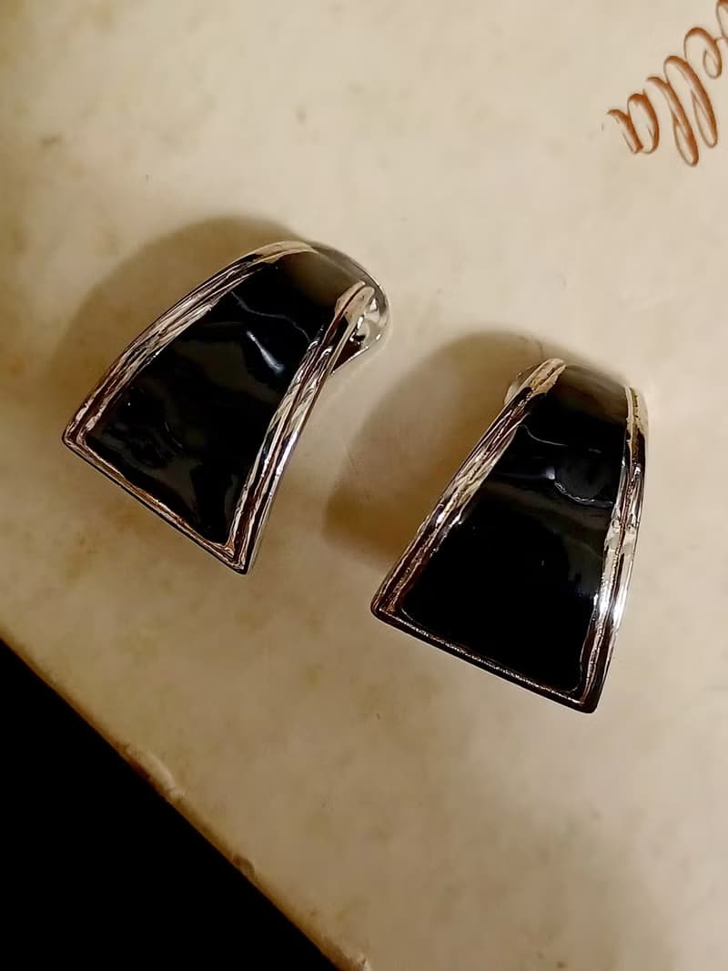vintage jewelry  都會儷人幾何黑琺瑯 夾式耳環