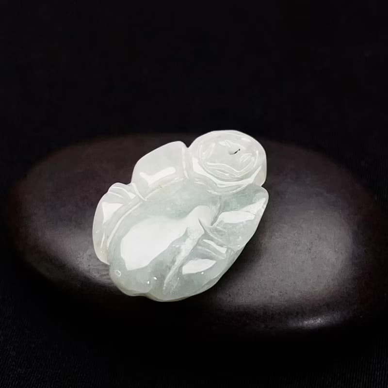 【吉祥‧長壽】飄黃花翡翠烏龜吊飾 | 天然緬甸玉翡翠A貨 | 送禮