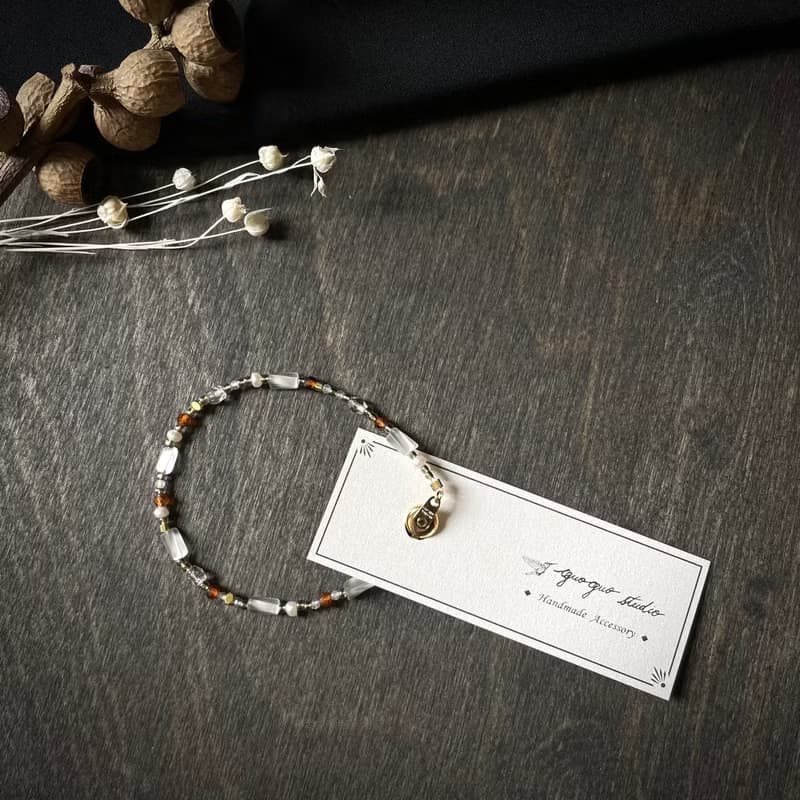 琥珀蜜糖色 琉璃礦石手鍊