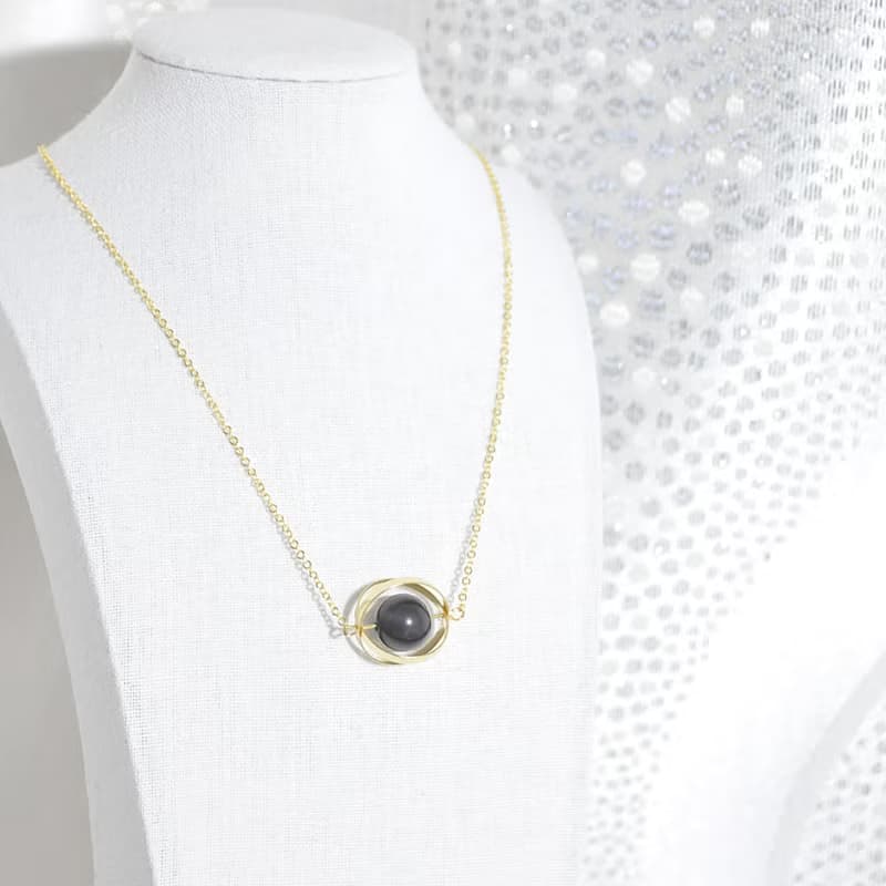 守護星球。宇宙。金環。黑曜石。項鍊 Guardian Planet。Galaxy。Golden Ring。Obsidian。Necklace。生日禮物。閨蜜禮物。姐妹禮物