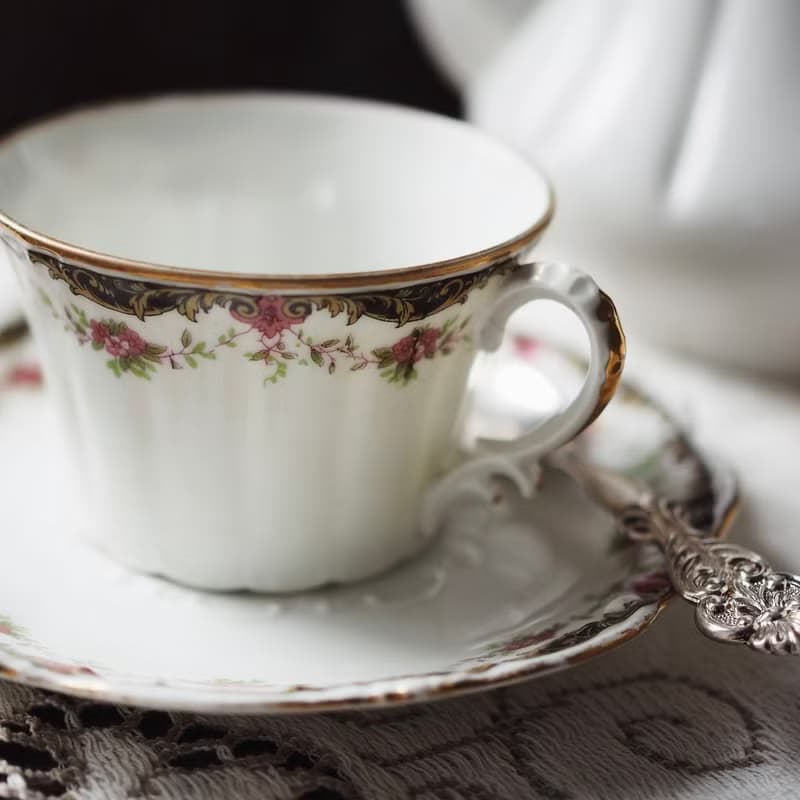 19 世紀法國古董 LIMOGES 杯碟套裝