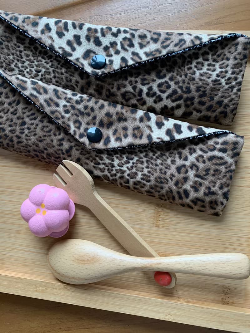 文青風環保筷袋  帥氣豹紋 酷黃豹 手作餐具袋.交換禮物.