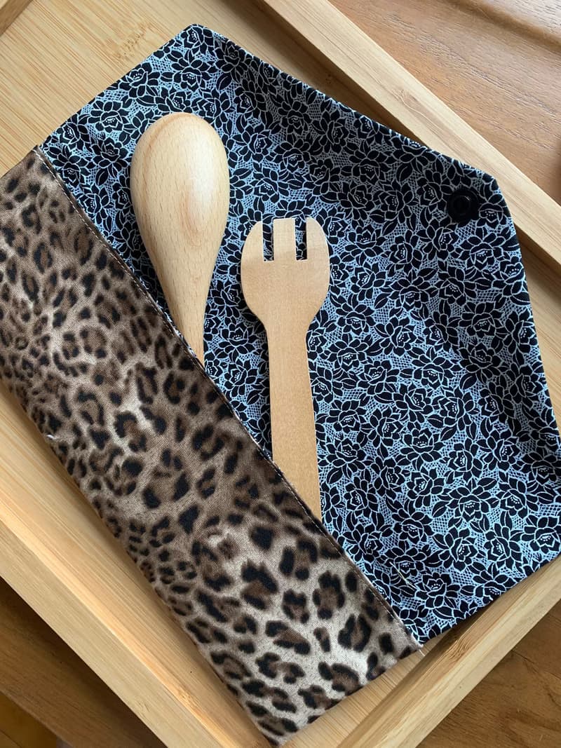文青風環保筷袋  帥氣豹紋 酷黃豹 手作餐具袋.交換禮物.