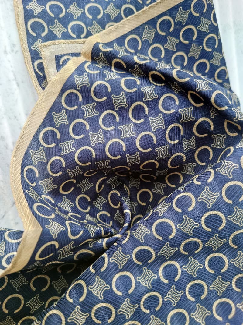 全新 未使用 CELINE 雙色C老花 手巾方巾 手帕 綁包帶圍巾絲巾