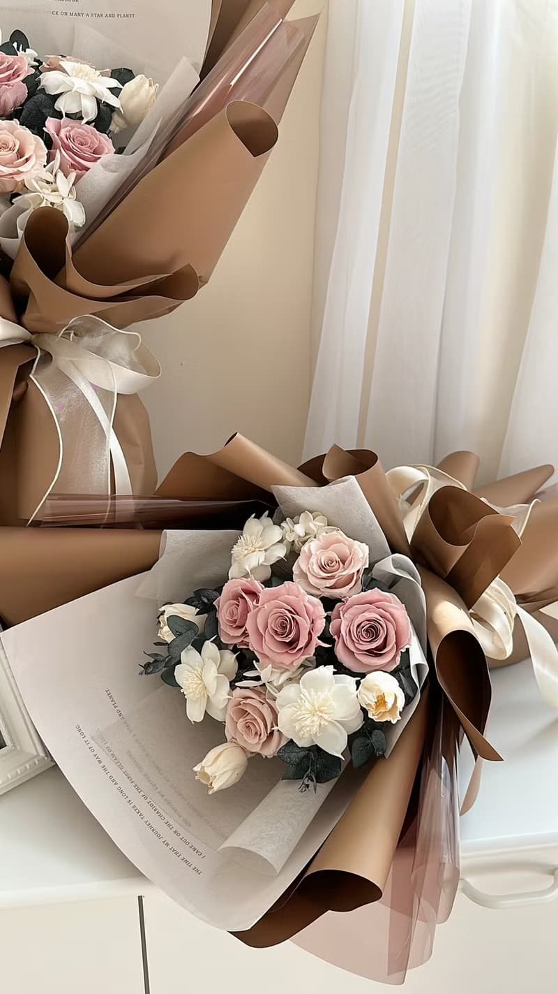 Flora Flower 乾燥永生花束—午後玫瑰拿鐵