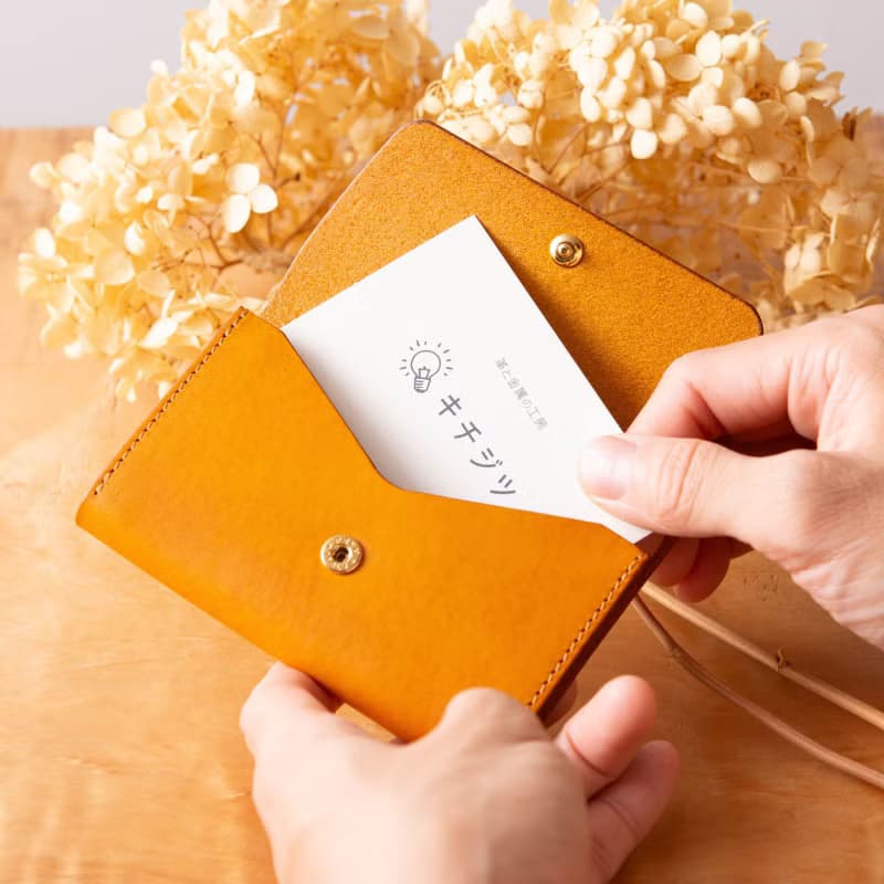 シンプルなマチつきカードケース 名刺入れ　Patan-card マチつき #Yellow【入学祝】【就職祝】【カスタム可能なギフト】