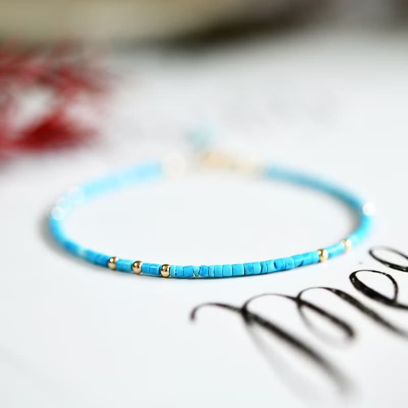 人生の守護石 極細ターコイズのブレスレット 12月誕生石