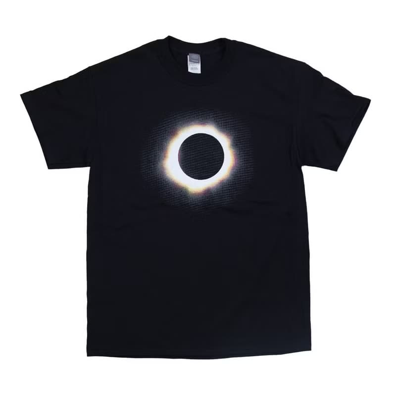 Realistic print. Eclipse T-shirt Unisex S ~ XXL size Tcollector