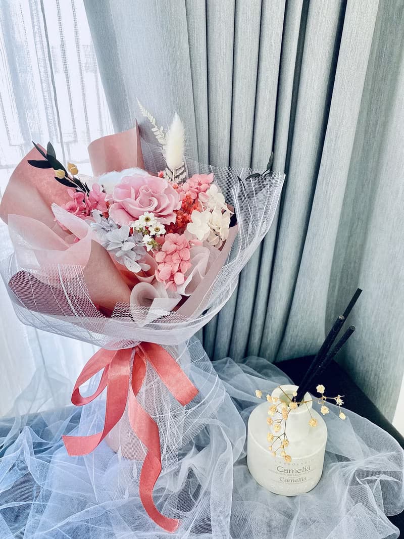 浪漫粉 日本永生玫瑰網紗花束 母親節 畢業花束