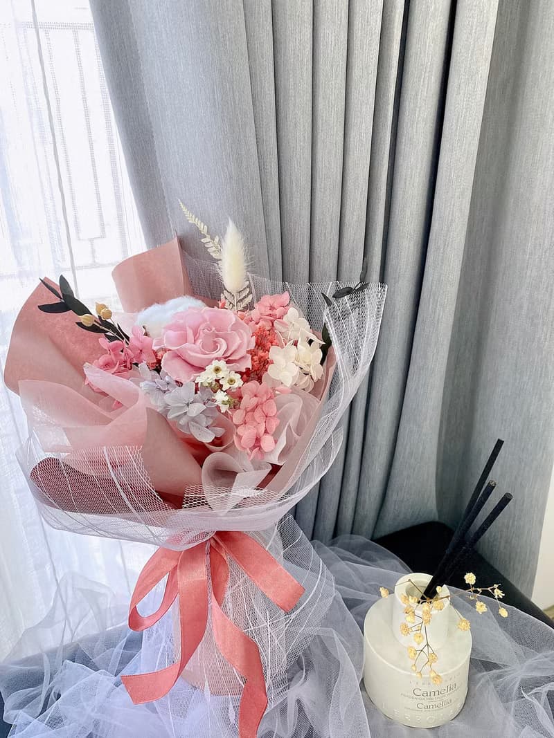 浪漫粉 日本永生玫瑰網紗花束 母親節 畢業花束