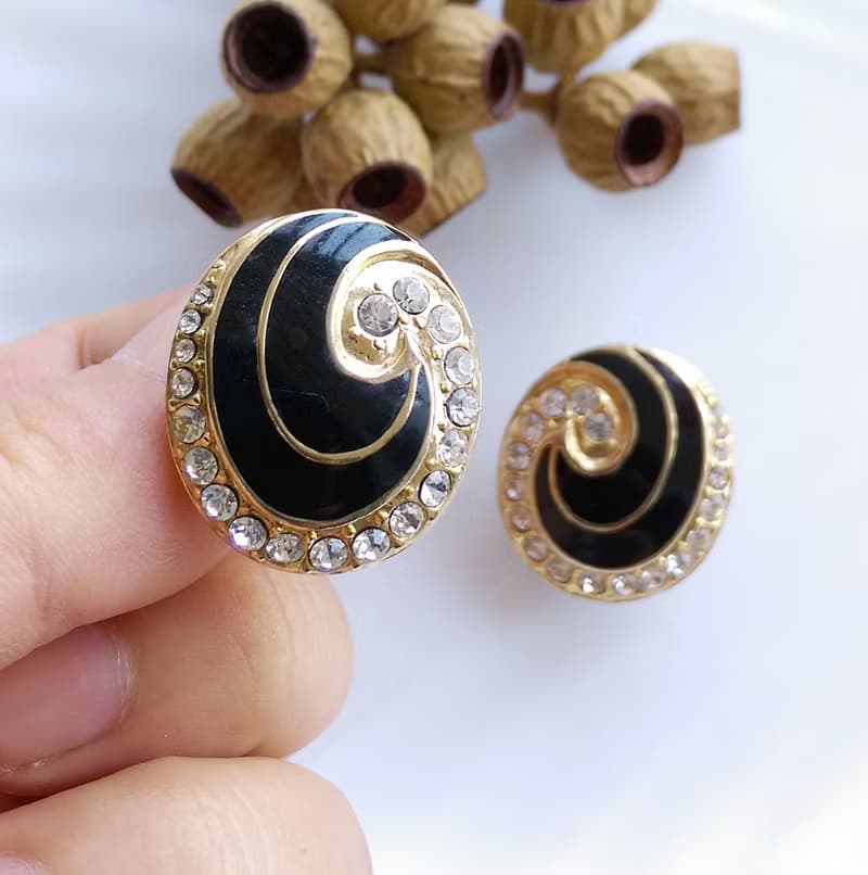 Vintage Jewelry 西洋古董飾品 經典摩登 知性  針式耳環