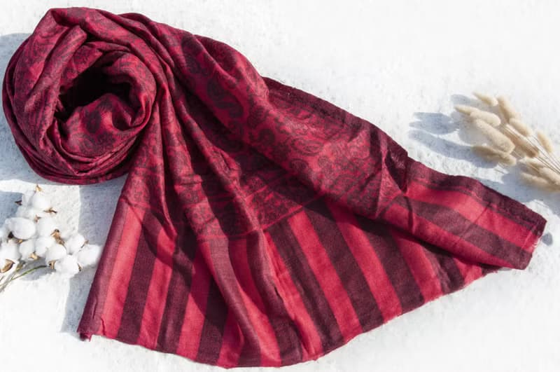 喀什米爾Cashmere/羊絨圍巾/純羊毛圍巾披巾/戒指絨披肩 聖誕節禮物 交換禮物 母親節 父親節-紅色花朵