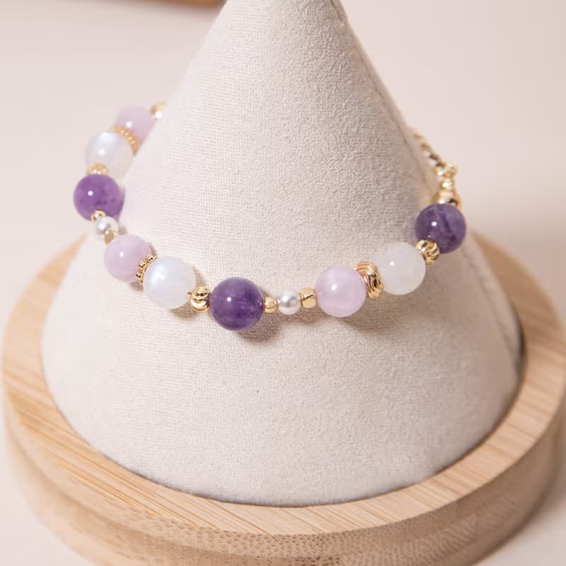 平衡的美好│紫水晶 紫鋰輝 月光石 水晶手鍊