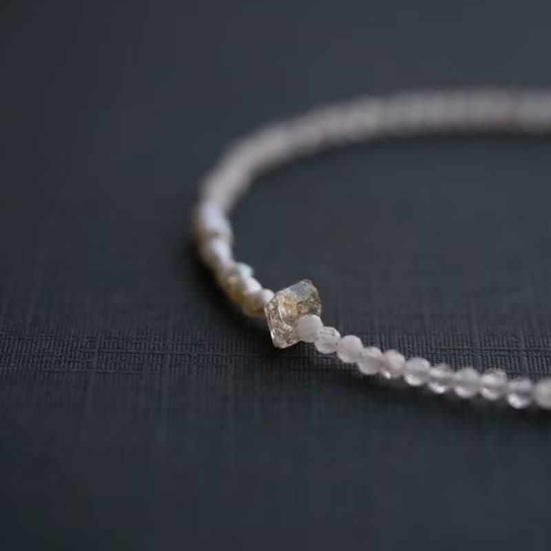 オイルインクォーツとアコヤケシパール・ムーンストーンのブレスレット【誕生石】