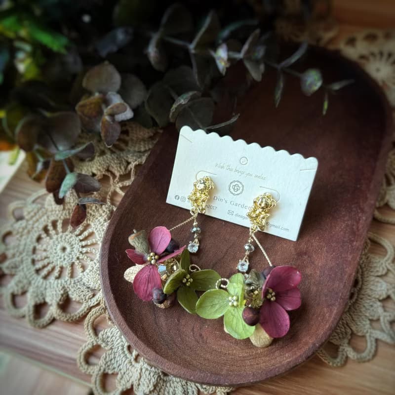My Garden Xmas collection 聖誕風真花耳環