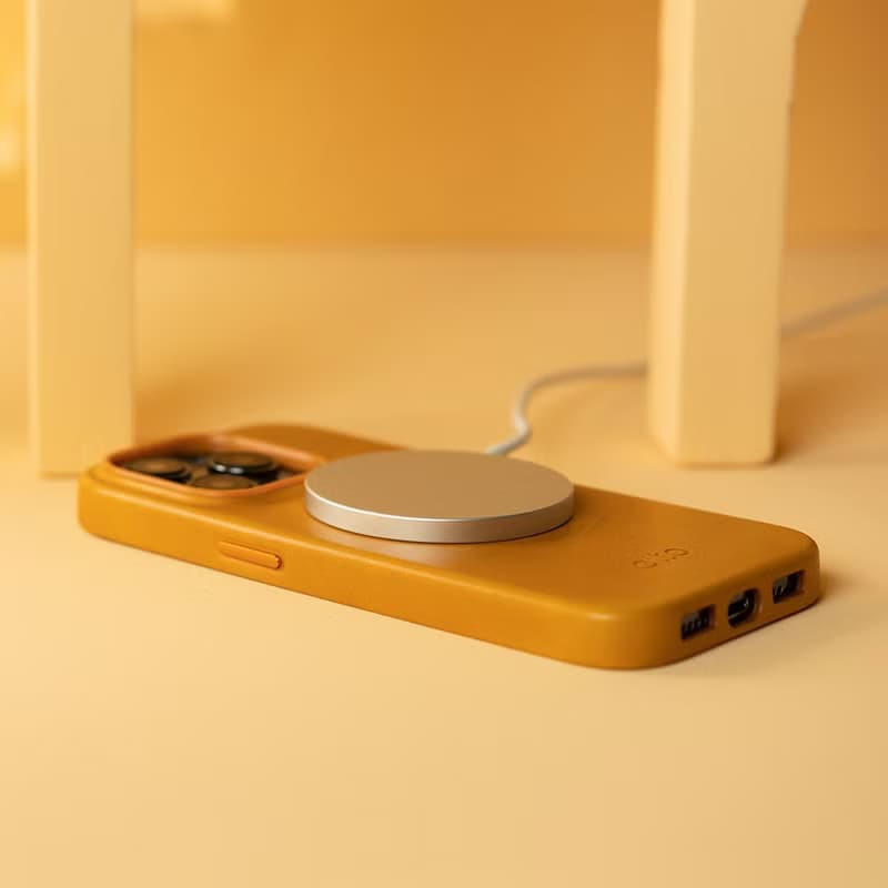 磁吸防摔皮革手機殼 iPhone 14系列 —焦糖棕