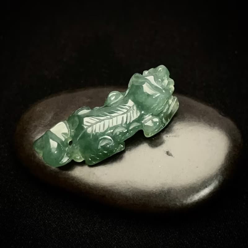 【招財神獸】冰綠翡翠貔貅擺飾 | 天然緬甸玉翡翠A貨