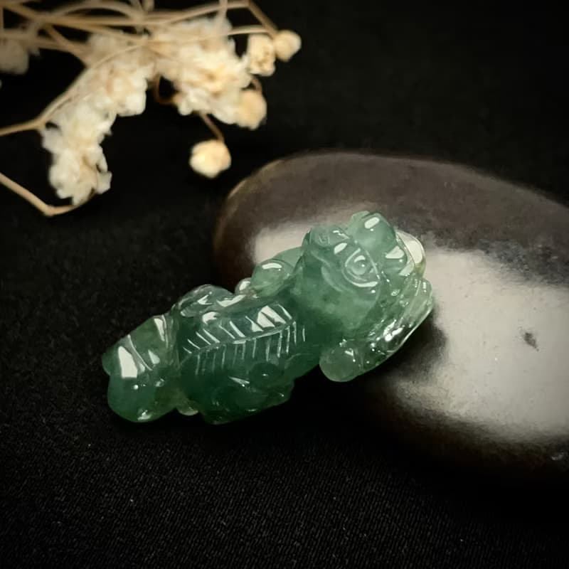 【招財神獸】冰綠翡翠貔貅擺飾 | 天然緬甸玉翡翠A貨
