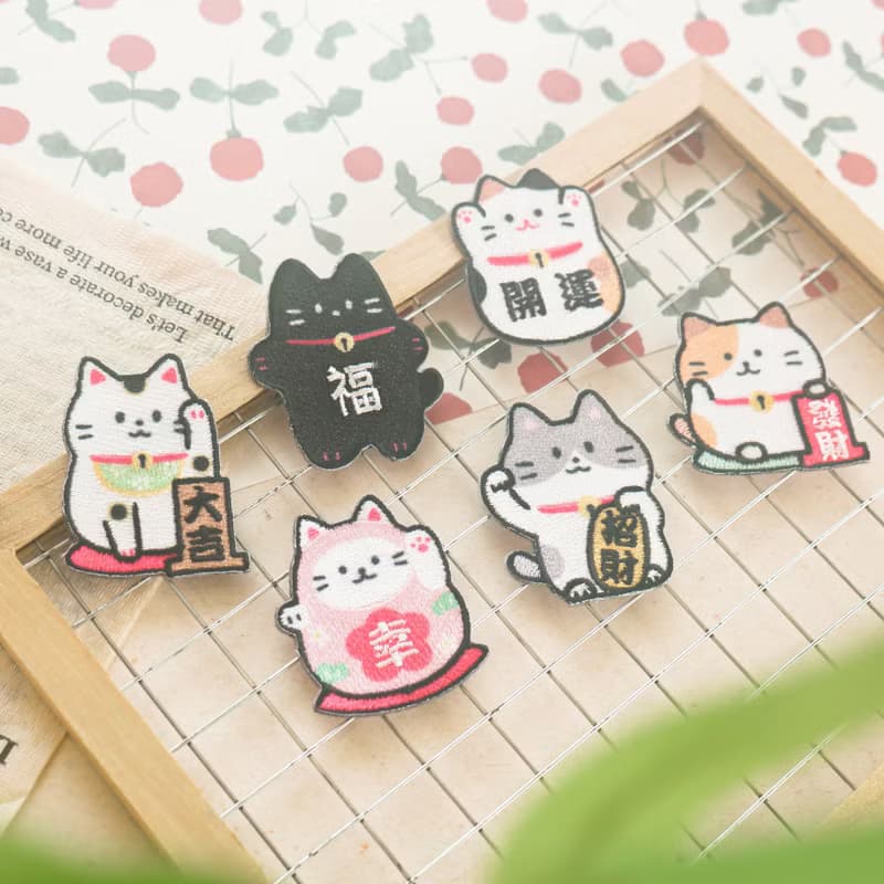 刺繡裝飾貼(招財貓)。JSE-216。裝飾