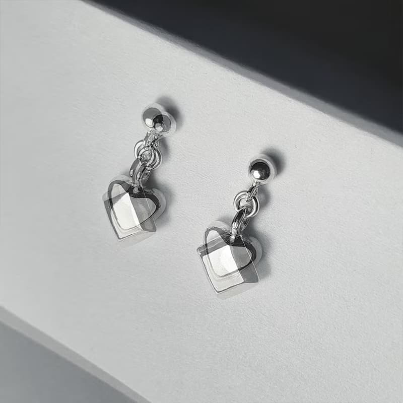 (925 Sterling Silver) Simple Diamond Charm Earring