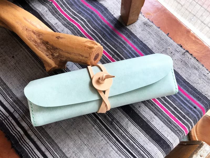 肚臍繞繩筆袋 好好縫 皮革DIY材料包 小物袋 禮物 文具用品 日常