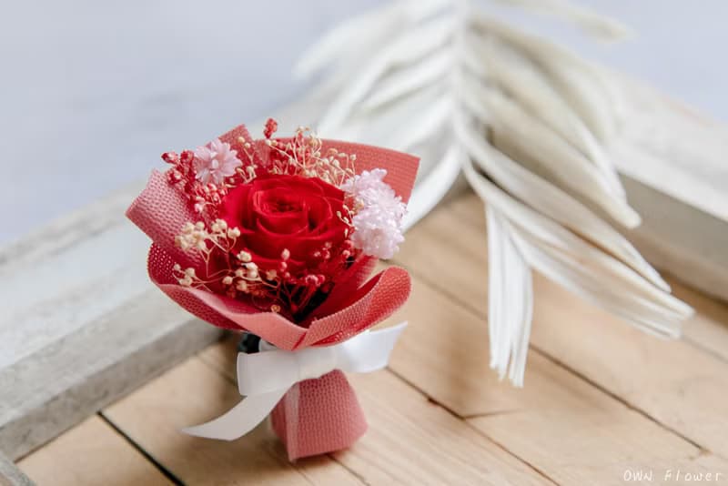 迷你花束/紅玫瑰小花束/永生花束/不凋花花束/車用香氛/車用擴香