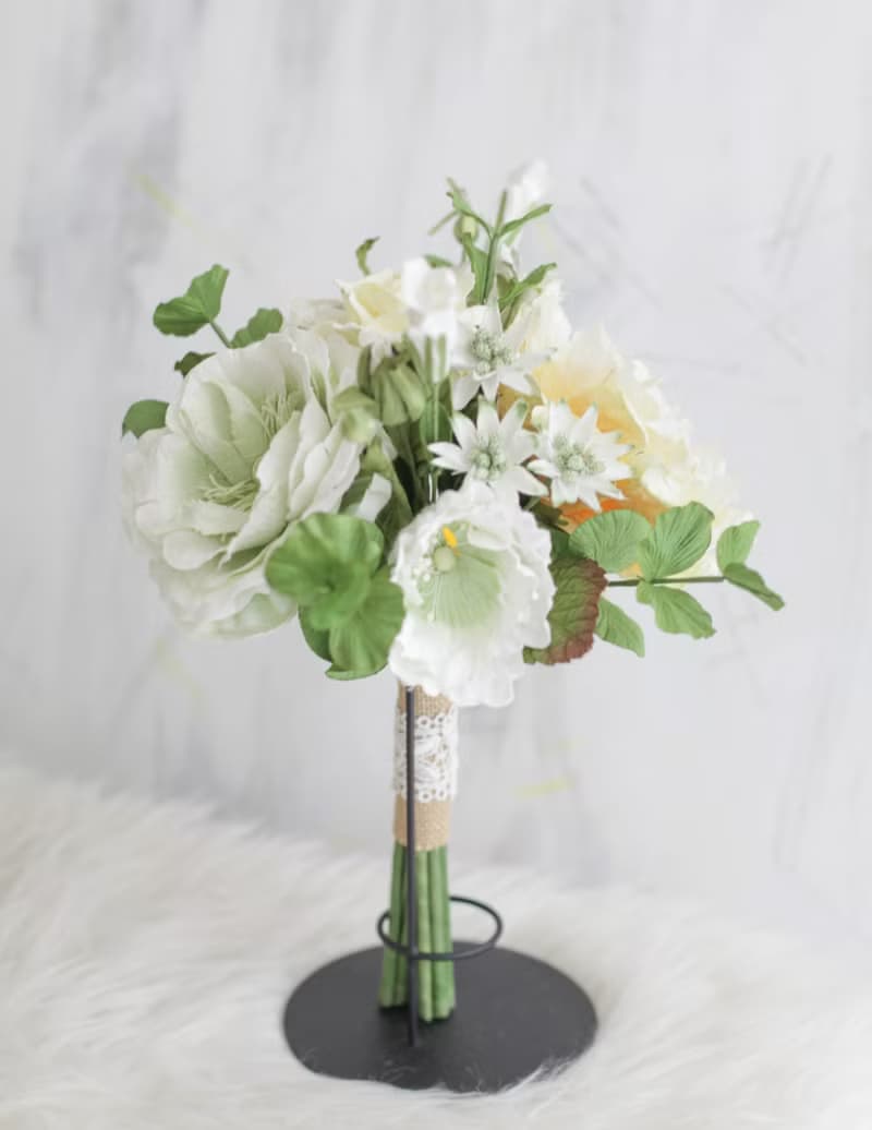 BELLE | Handmade Mini Flower Bouquet