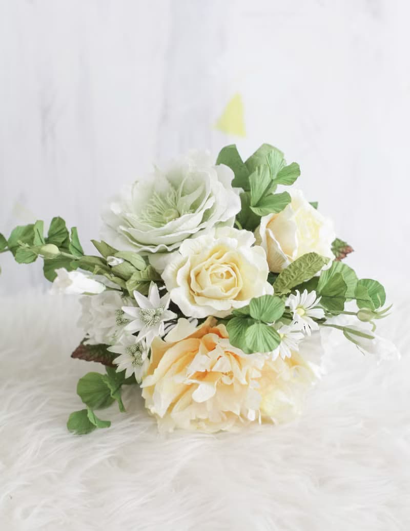 BELLE | Handmade Mini Flower Bouquet