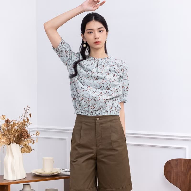 【MEDUSA】藍色碎花棉質小荷葉領口上衣(M-XL) | 女休閒上衣 短袖