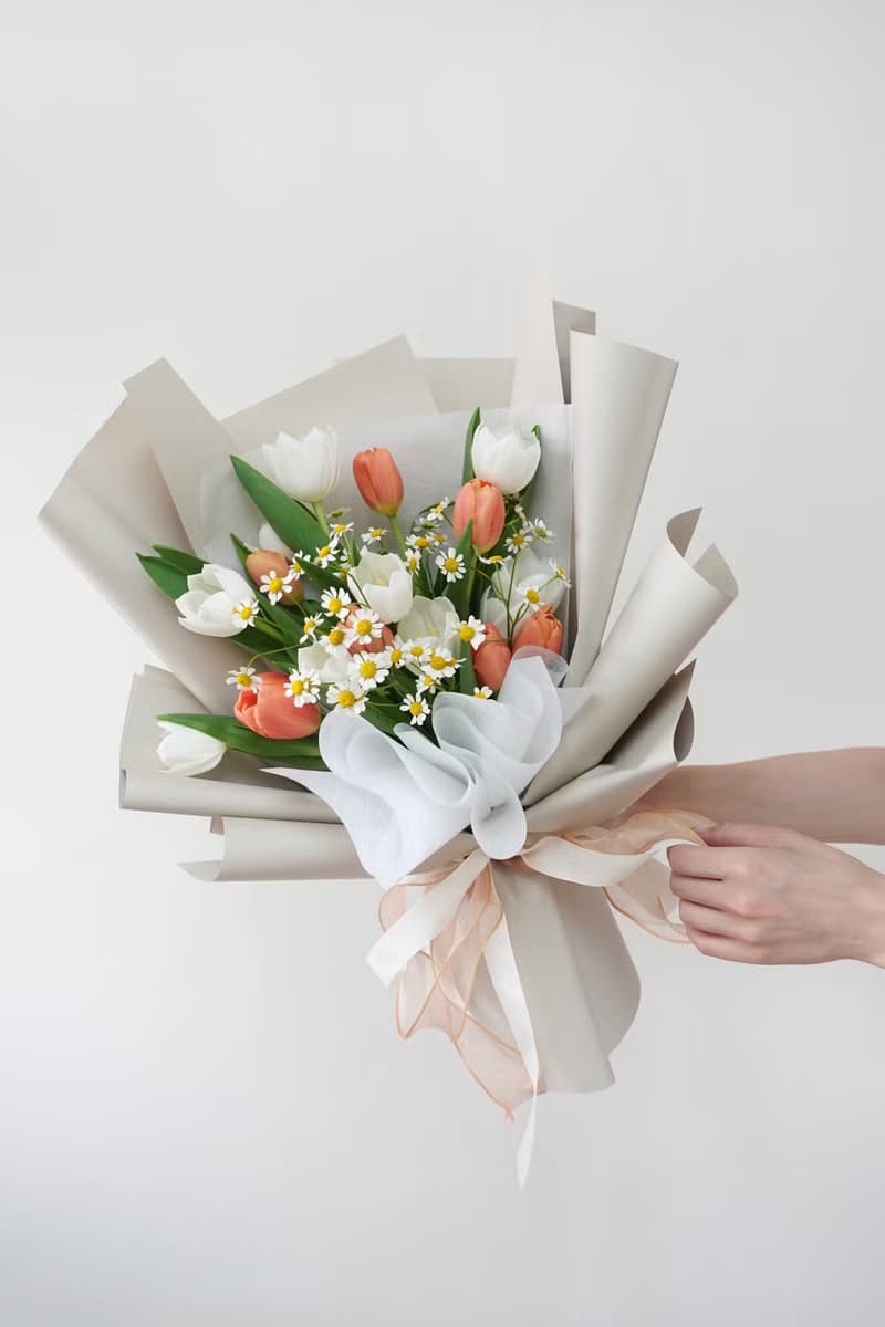 白色情人節 鬱金香 韓式花束  生日花束 女友禮