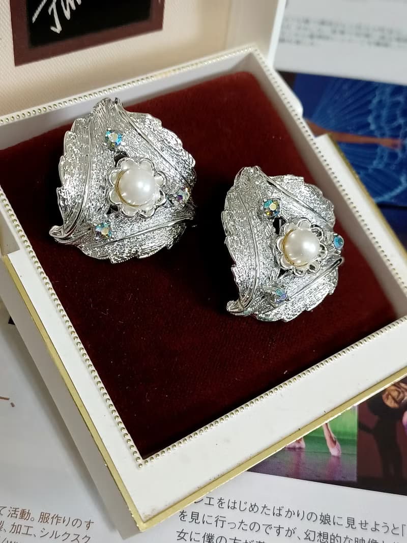 vintage jewelry  古典三葉托珠萊茵 夾式耳環