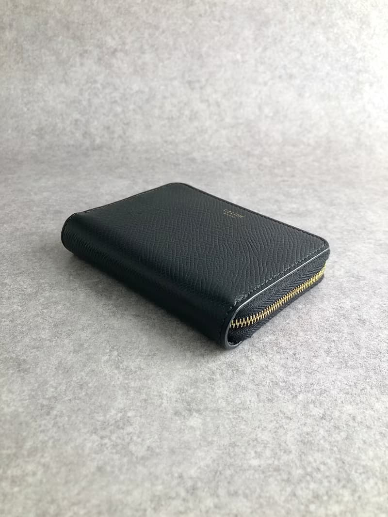 【 日本直送　名牌中古包 】CELINE セリーヌ 財布 ブラック ロゴ レザー コンパクトウォレット 10B663BEL vintage 7e2gzp