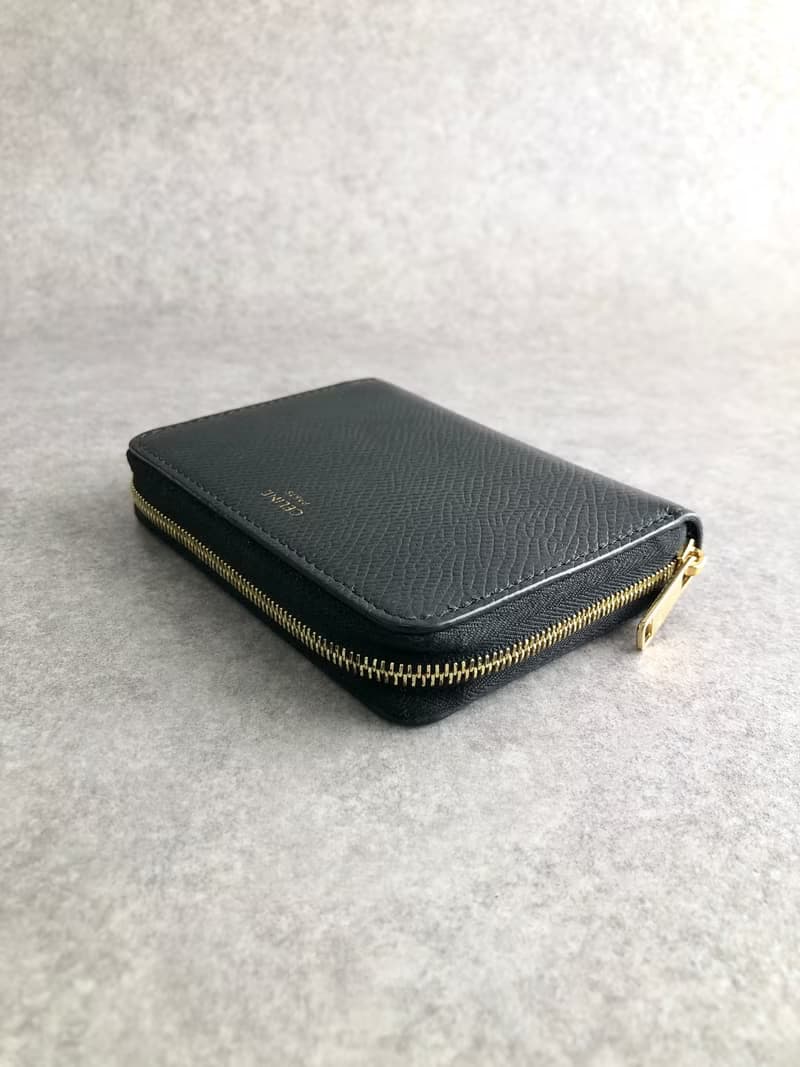 【 日本直送　名牌中古包 】CELINE セリーヌ 財布 ブラック ロゴ レザー コンパクトウォレット 10B663BEL vintage 7e2gzp