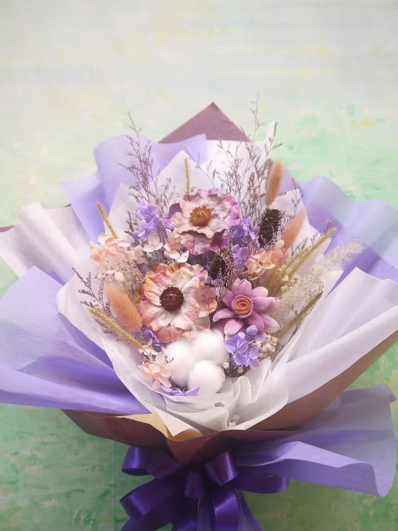 如魚得水.溫柔紫色系.乾燥花.永生花.情人節.生日.畢業花束