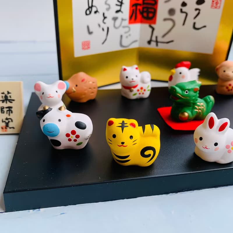 錦彩招福12生肖組-吉祥物(鼠牛虎兔龍蛇馬羊猴雞狗豬)