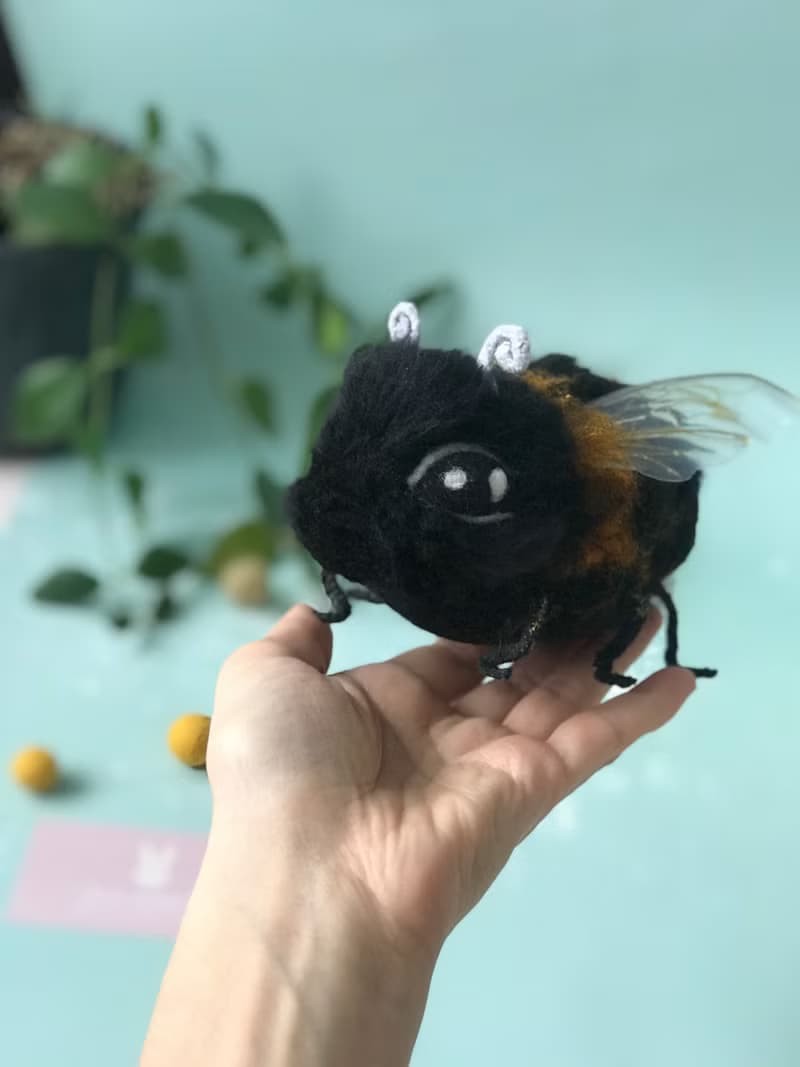 大黃蜂玩具 毛氈動物 蜜蜂寫實雕塑