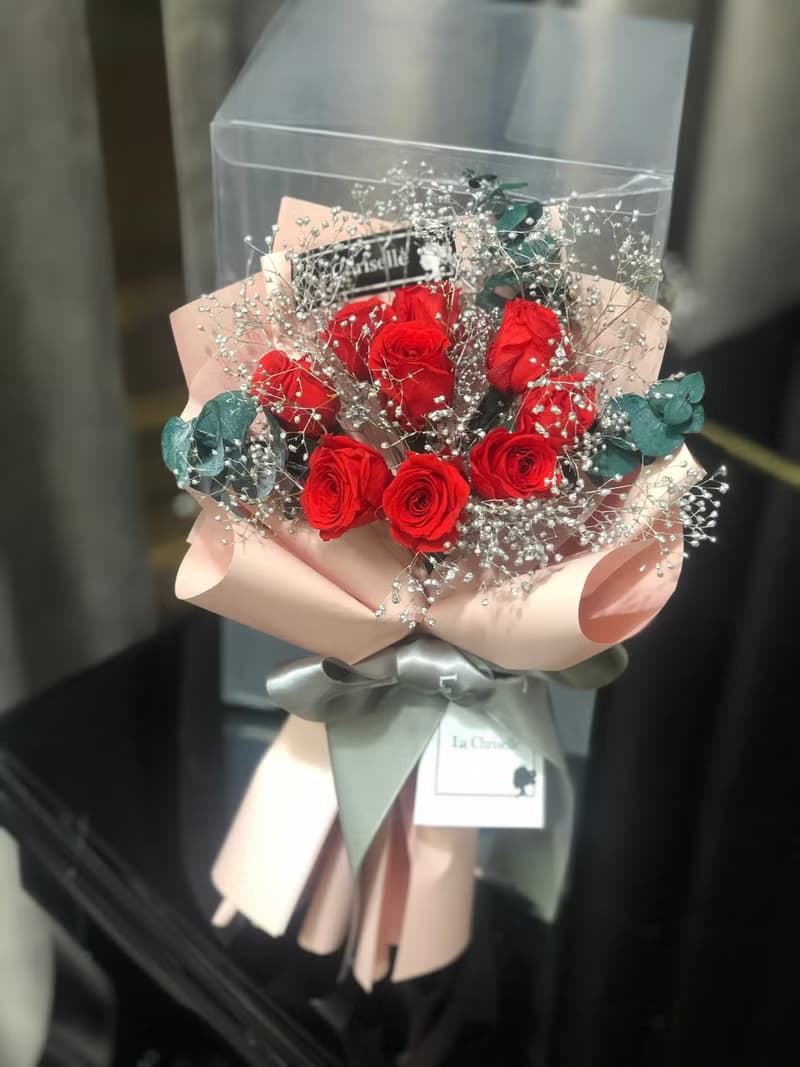 可寄台灣 紅色 迷你 9 枝 玫瑰花 保鮮花束 永生花束 不凋花束